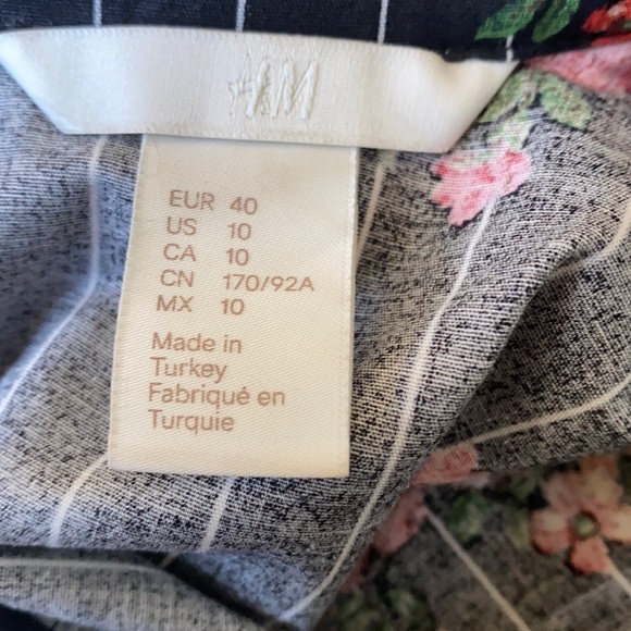 H&M Floral Striped Bishop Sleeve Blouse - Picture 8 of 8